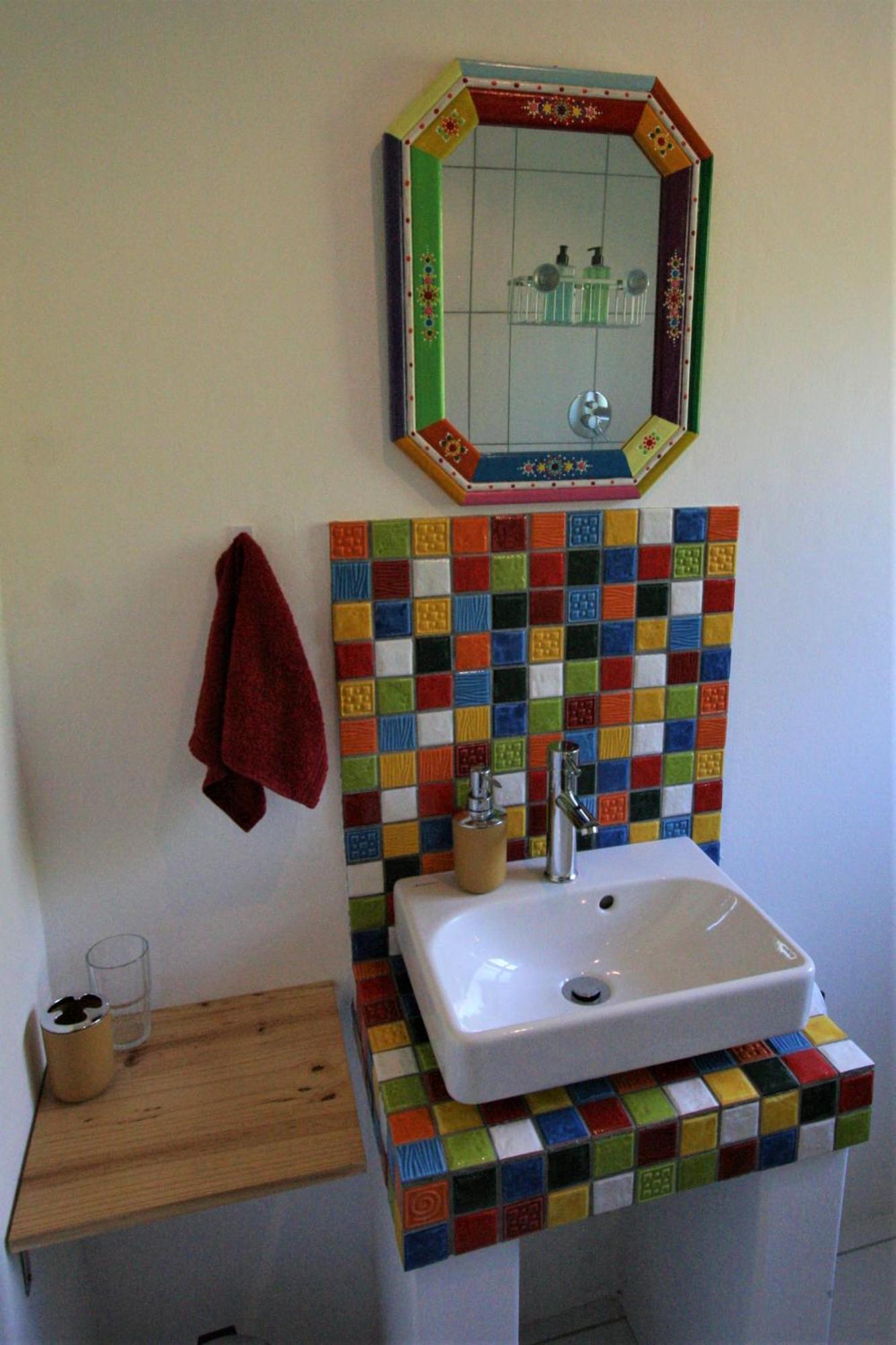 Colourful Bnb The Crags Phòng bức ảnh
